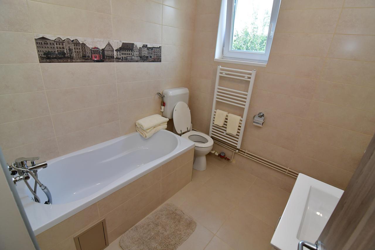 City Premium Apartments Timisoara Esterno foto