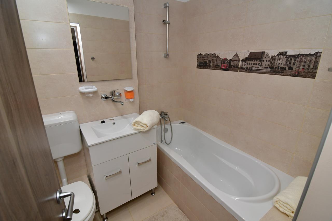 City Premium Apartments Timisoara Esterno foto